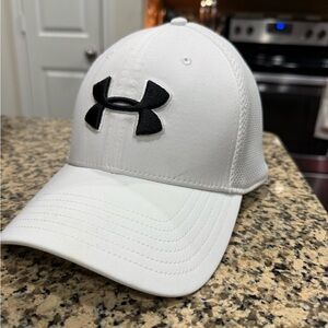 Under Armour Classic White and Black Cap